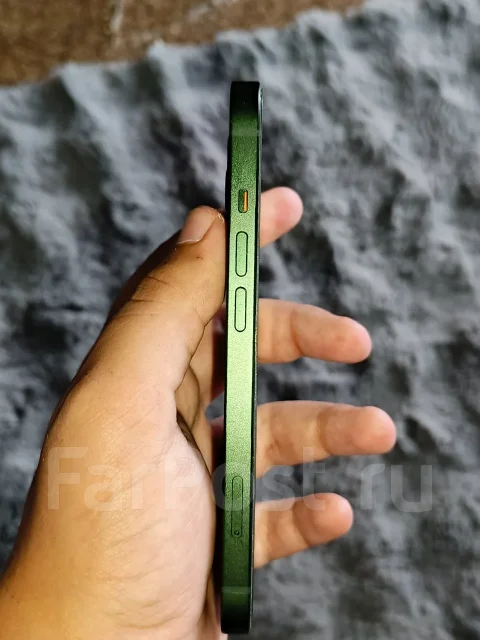 Apple iPhone 13. �/�, 256 ��, �������, 4G LTE, 5G, Dual-SIM, NFC, ������� �������, ������������ ������� ����