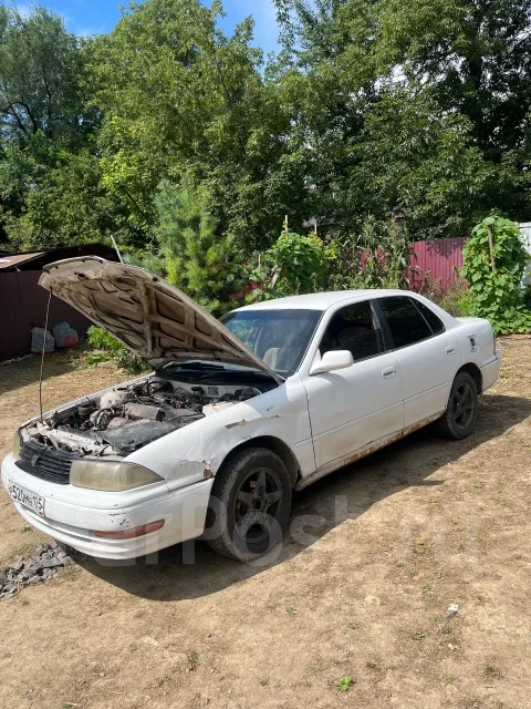 Toyota Camry. �������, ��������, 1.8 (1��.�.), ������, 450����. �� ����