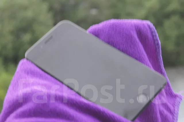 Apple iPhone 8. �/�, 64 ��, ������, 4G LTE, NFC, ������� �������, ������������ ������� ����