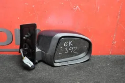 ������� ������ FORD Focus 2008 8M5117682YF CB4 SHDA 8M5117682YF ����