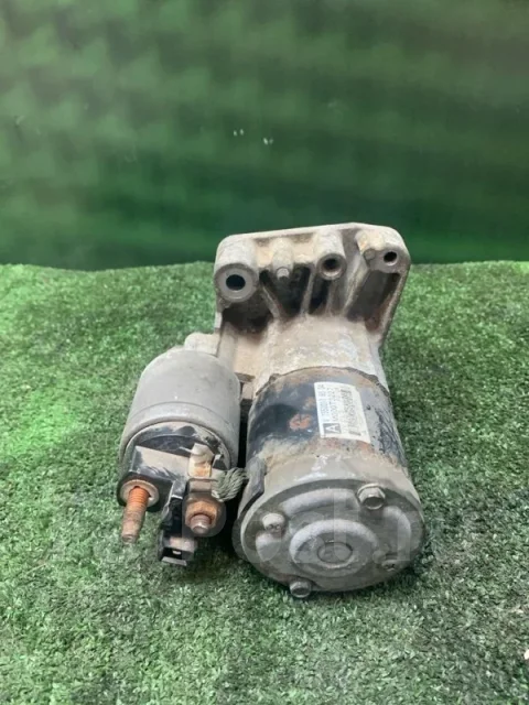 ������� Citroen C4 M000T32271 EP6C M000T32271 ����