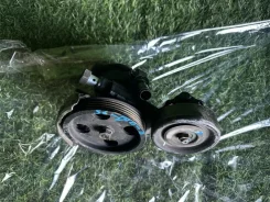 ����� �������������� ���� Toyota Caldina 1994 4432020400 CT1904016073 2C 4432020400 ����