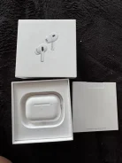 Apple AirPods ����