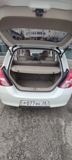 Nissan Tiida. �������, ��������, 1.0 (109��.�.), ������, 106 000����. �� ����