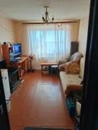 �������, ����� �������� 32. ���������, 12,1���.��., 5/5 ���� ����