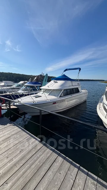Bayliner. 1997 ���, ����� 9,3��., ��������� ������������, 300��.�., ������ ����