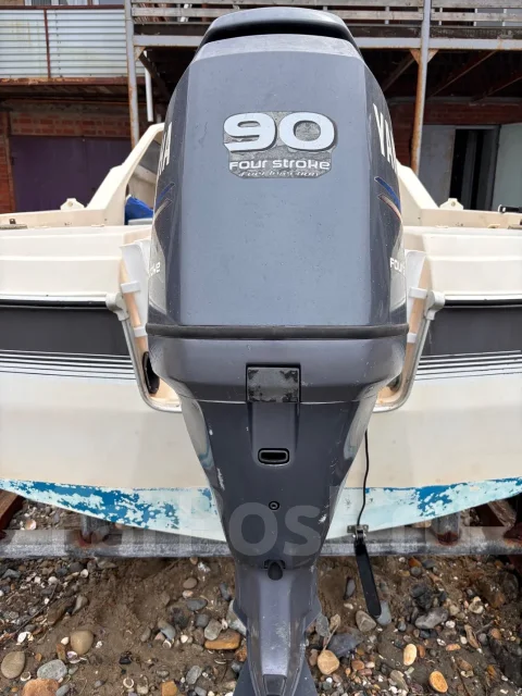 Yamaha SR-17. ��������� ���������, 90��.�., ������ ����