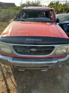 Ford Explorer. 1FMDU34E2XUA43010 ����