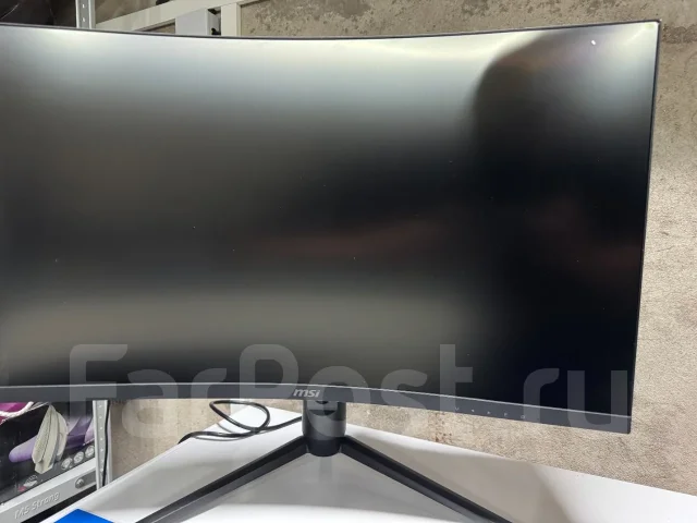 MSI. 27" ����