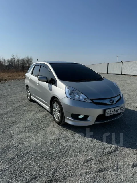 Honda Fit Shuttle. ��������, ��������, 13.0, ������, 300 000����. �� ����