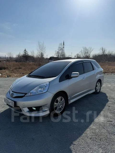Honda Fit Shuttle. ��������, ��������, 13.0, ������, 300 000����. �� ����