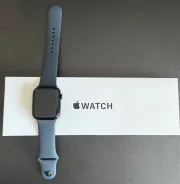 Apple Watch SE 3. NFC ����