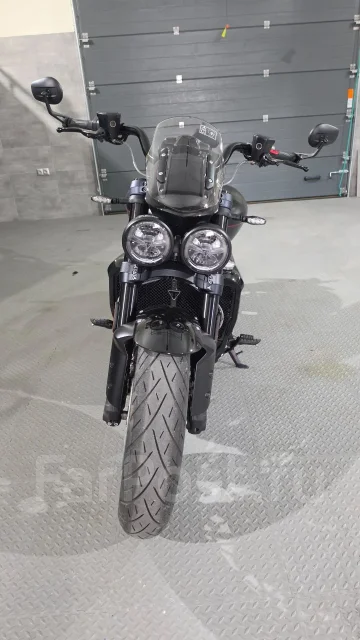 Triumph Rocket III. 2 500����. ��., ��������, ���������, ��� ������� ����