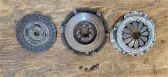 ��������� Toyota Celica 1999 13405886003121020380 ZZT231 2ZZ-GE 13405886003121020380 ����