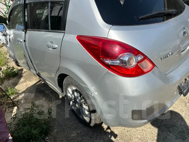 Nissan Tiida. C11, HR15DE ����