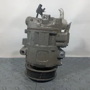 ���������� ������������ AUDI A2 4471503640 6Q0820808D ����