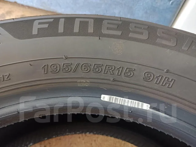 Bridgestone Finessa HB01