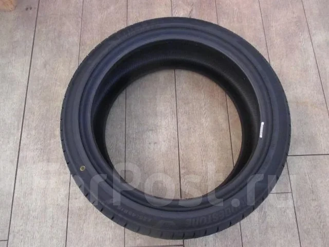 Bridgestone Finessa HB01