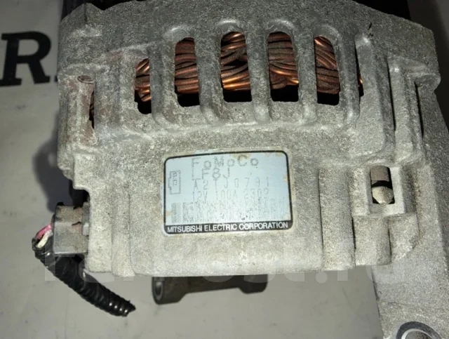 ��������� Mazda 3 LFB618300 BK LFB618300 ����