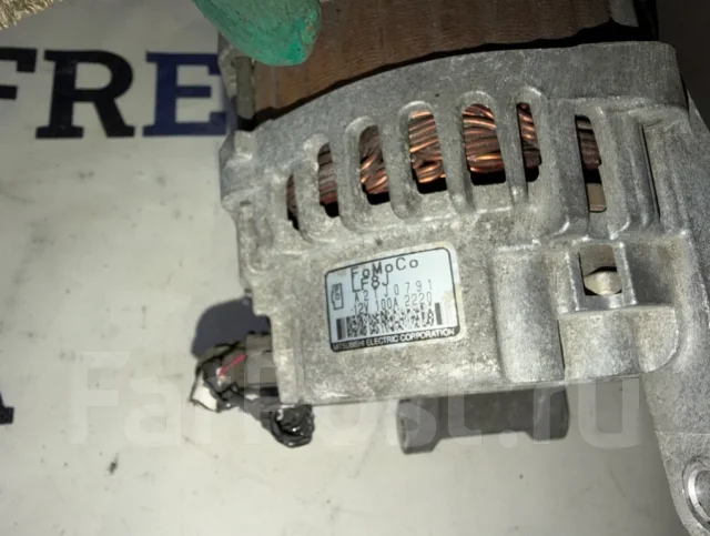 ��������� Mazda 3 LFB618300 BK LFB618300 ����