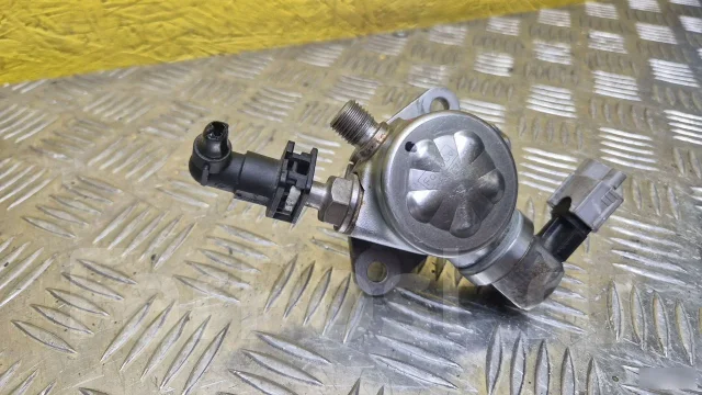 ���� Ford Focus 3 CM5E9D376BE CM5E9D376BE ����