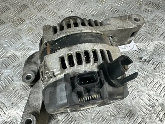 ��������� Ford C-Max 2018 1530298 QQDB 1530298 ����