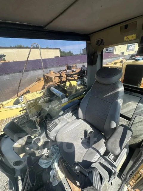 Caterpillar 330 ����