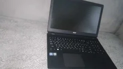 Acer Extensa EX2519-N15W4. 15.6", 1����, ��� 4 ��, ���� 500���, WiFi: 1, Bluetooth: 1, ����������� �� 3��. ����