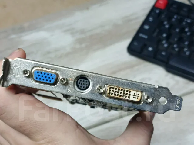 GeForce 7300 GS ����