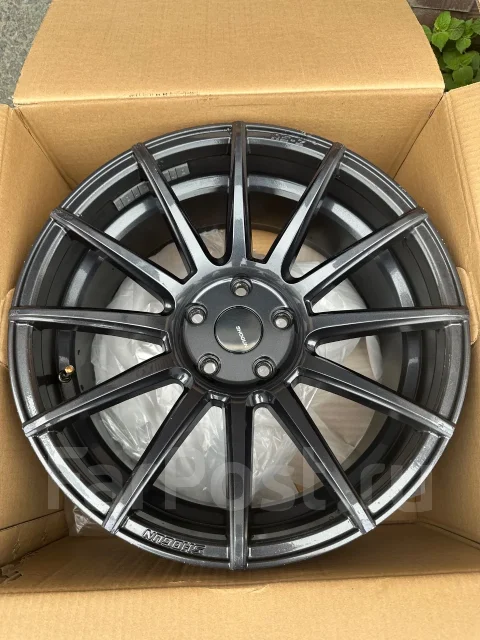 Work RS-Z. 8.5x18", 5x114.3, ET-30 ����