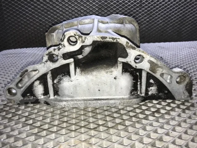 ������ Ford Focus 1121127 CB4 HXDA 1121127 ����