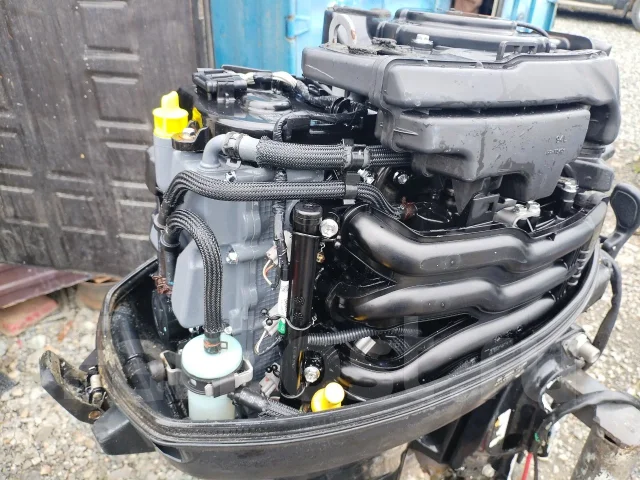 Suzuki. 30��.�., 4-�������, ����������, ���� L (508 ��), 2014 ��� ����