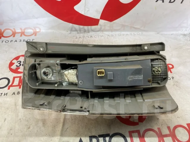 ���� Toyota VOXY NOAH [28-185], ������ 28185 ����