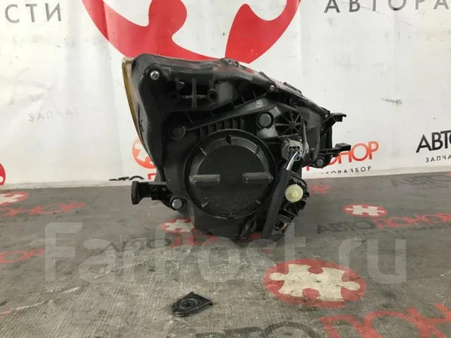 ���� Subaru Trezia, ����� 52220 ����