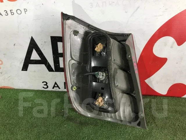 ���� Toyota Nadia, ������ 4446 ����