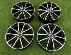 MOMO Reds Drone. 7.0x18", 5x114.3, ET48 ����