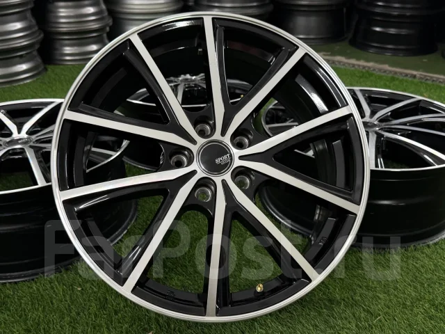 MOMO Reds Drone. 7.0x18", 5x114.3, ET48 ����