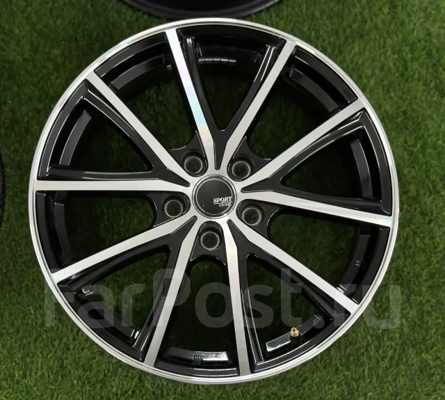 MOMO Reds Drone. 7.0x18", 5x114.3, ET48 ����