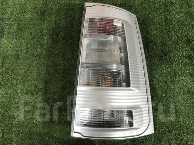 ���� Toyota Sienta, ������ 52242 ����