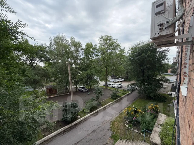 ��������, ����� ��������� 21�. ���������, 13���.��., 2/5 ����, ������������� ������. ��� �� ���� ���� ����