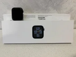 Apple Watch SE 2. GPS, NFC, IP67, IP68 ����