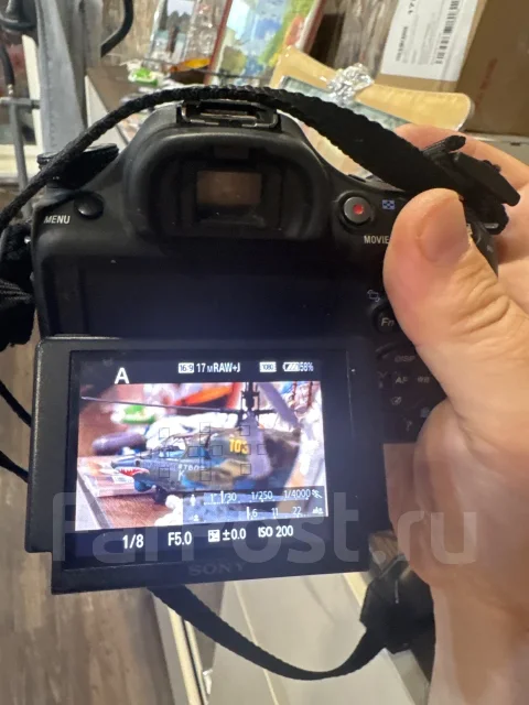 Sony Alpha SLT-A58. 20 � ����� ��, ���: 14� � ����� ����