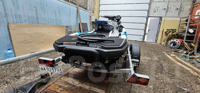 BRP Sea-Doo Fishpro ����
