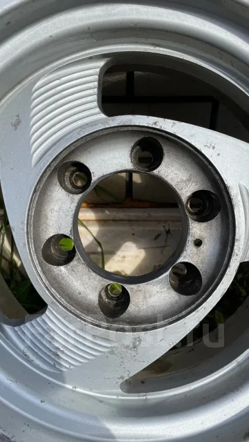 Mangels. 7.0x15", 6x139.7, ET12, �� 106,1���. ����