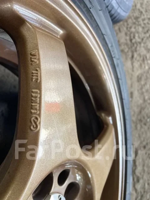 Enkei Racing Line RC5
