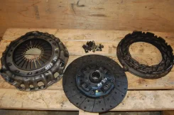 ��������� �������� Mitsubishi Fuso Fighter 1997-2005 ME521159 2 6M60T ME521159 ����