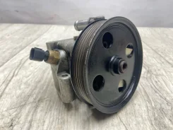 ����� �������������� Ford Focus 2013 BV613A696AB ������� PNDA BV613A696AB ����
