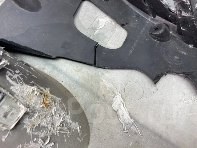 ������ Ford Focus 3 1719340, �������� 1719340 ����
