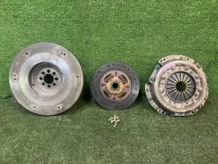 ��������� �������� Toyota Hiace 1995 1340554060 LH95 2L 1340554060 ����