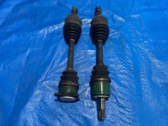 ������ Mitsubishi Pajero 2000 MR528639 V75W 6G74, �������� MR528639 ����